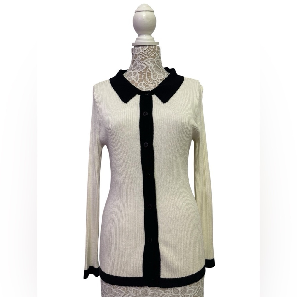 White House Black Market Ribbed Cardigan - Picture 2 of 7